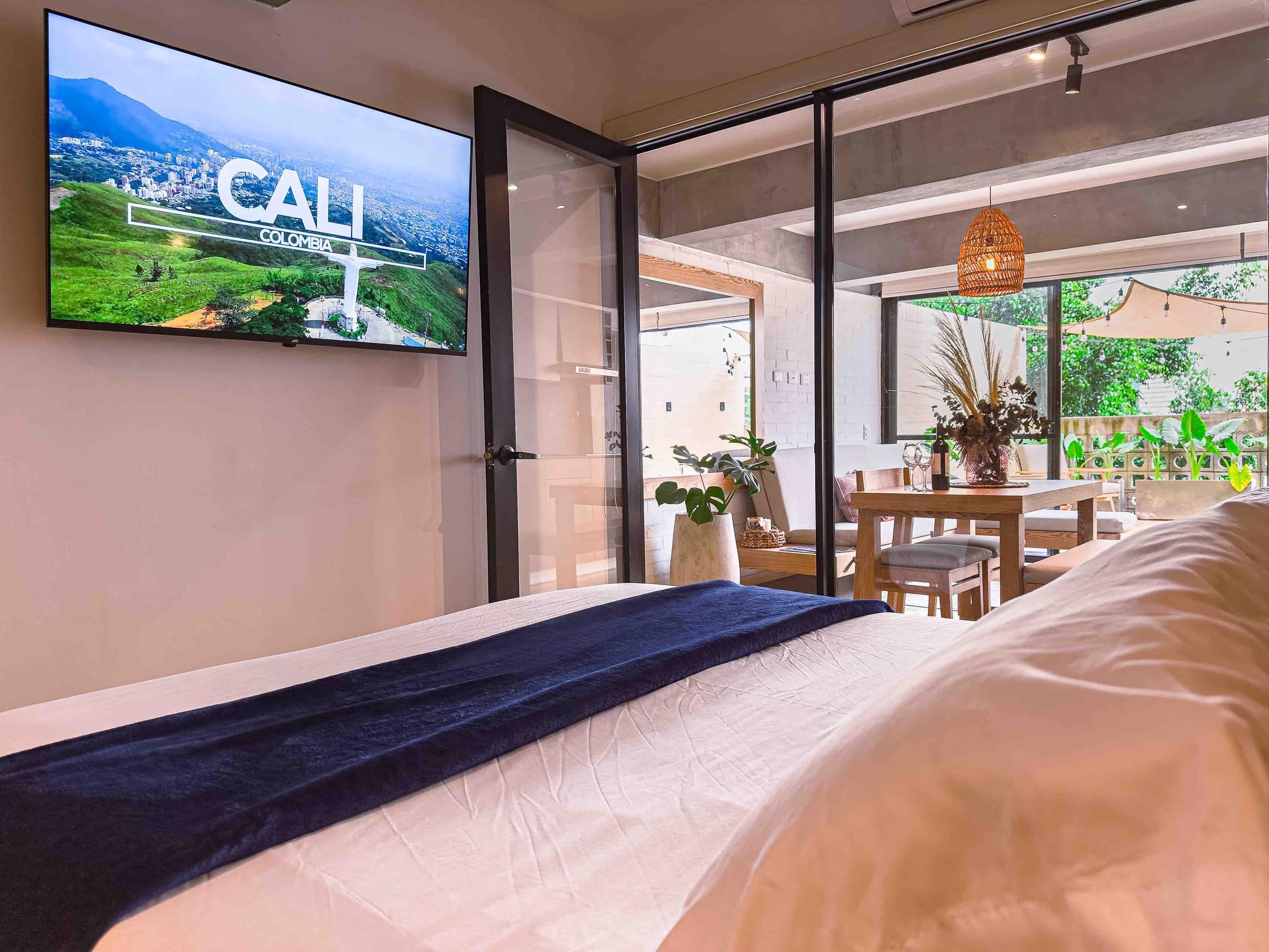 IN105 Oasis de lujo |Jacuzzi privado | WIFI 350mb — foto 4