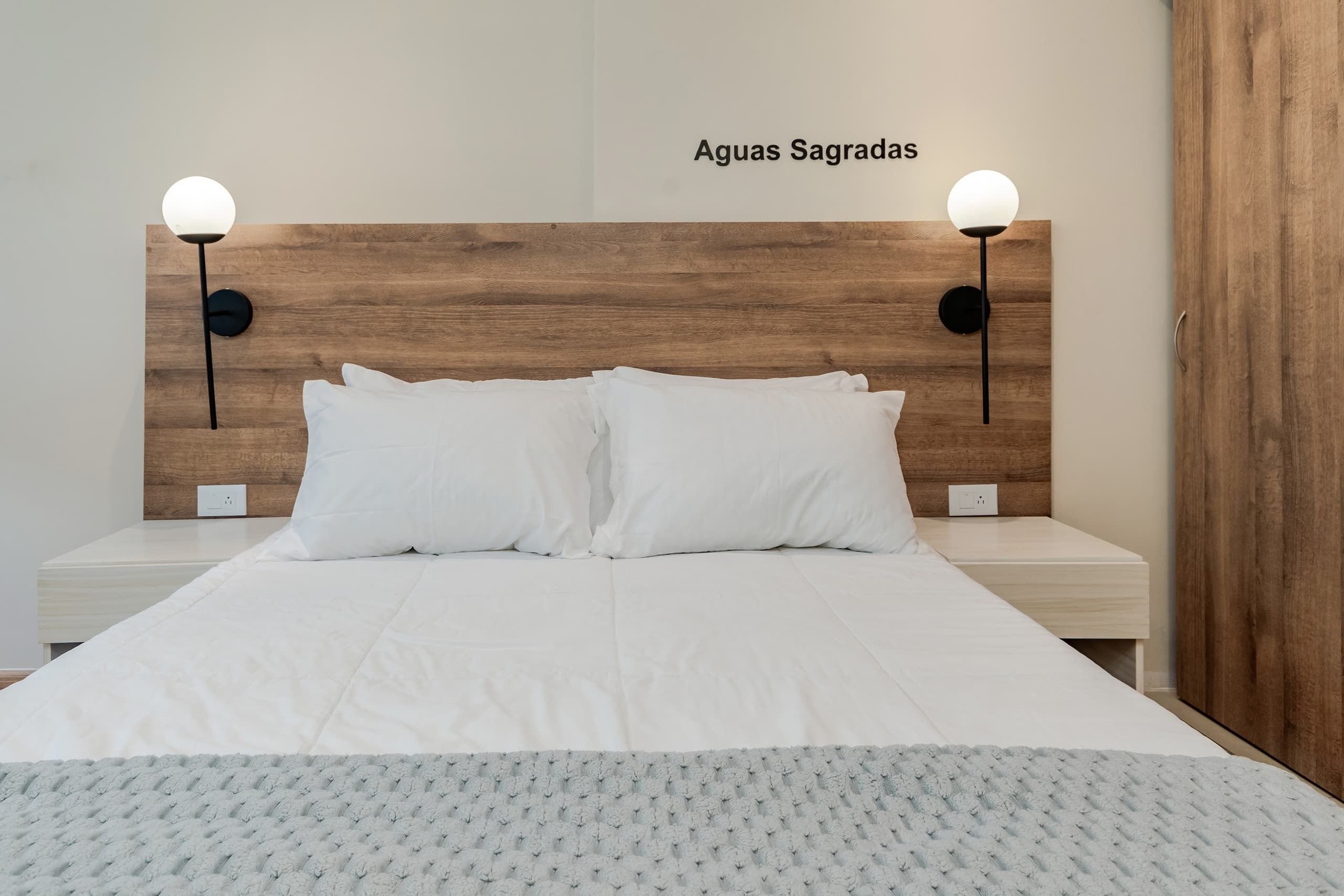 BI203| Jacuzzi Privado acabados Top en zona medica — foto 4