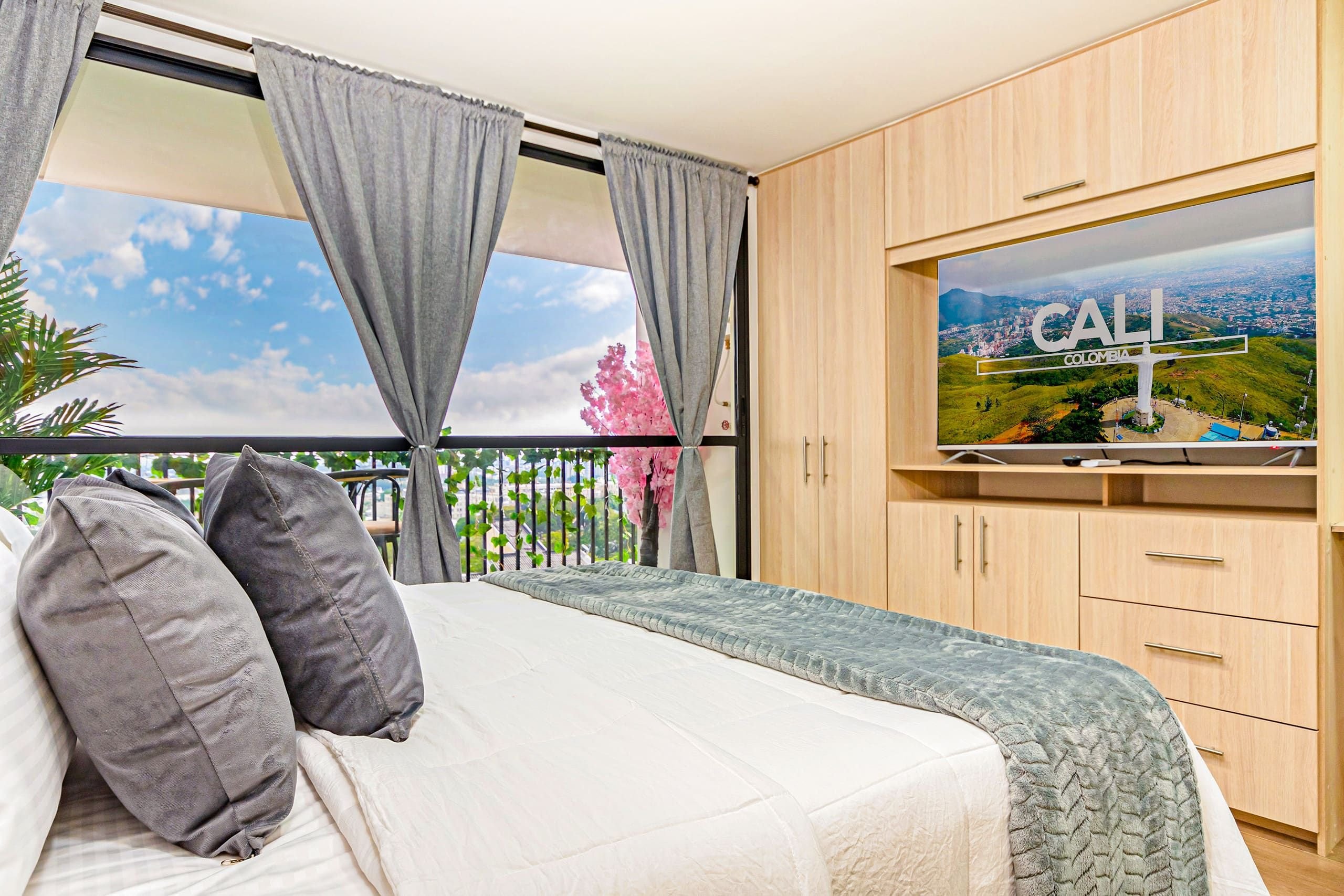 H308 | Lotf con balcón y vista de ensueño a Cali — foto 2