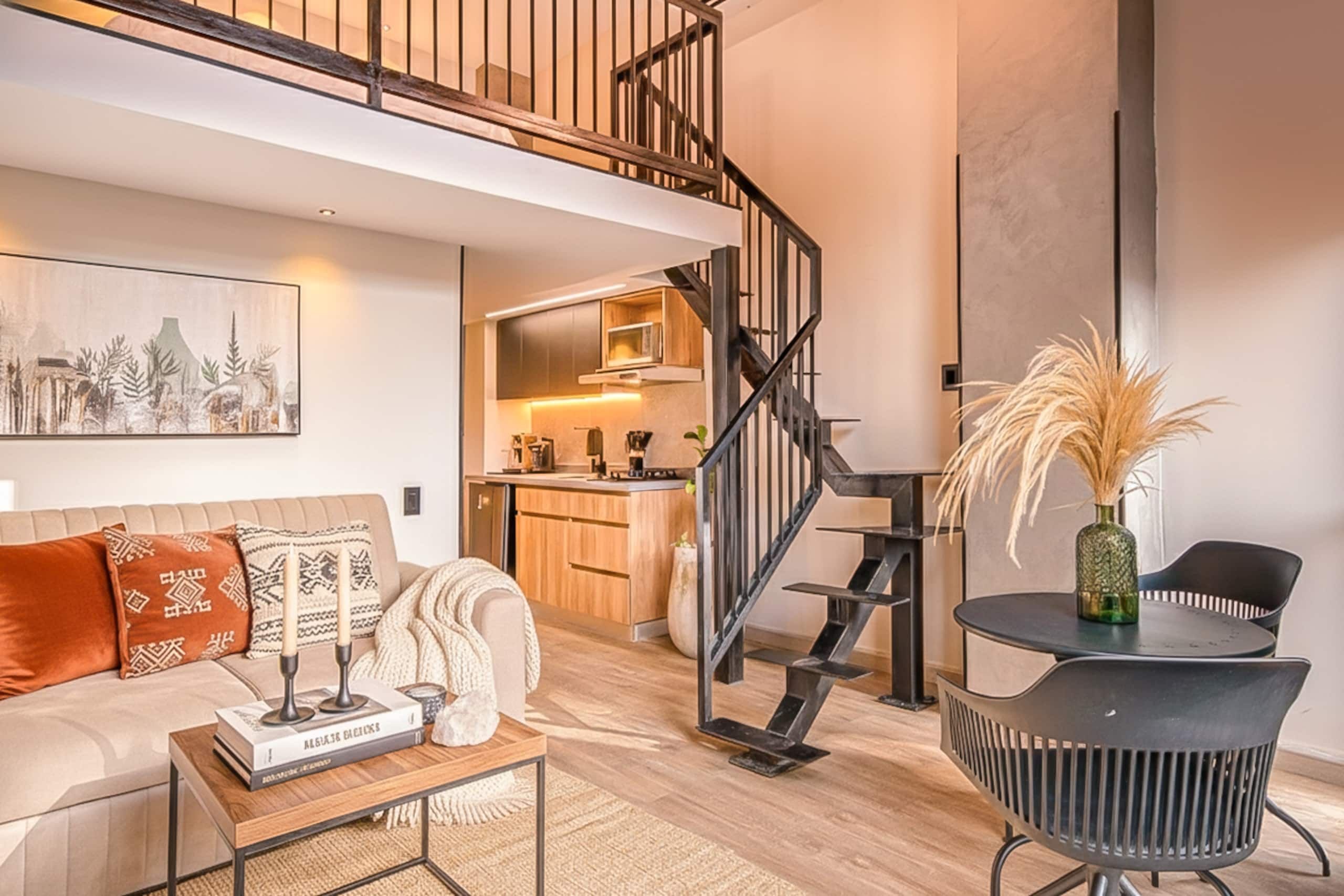 C201 | Stylish Duplex in Granada • Fast WiFi 500mb