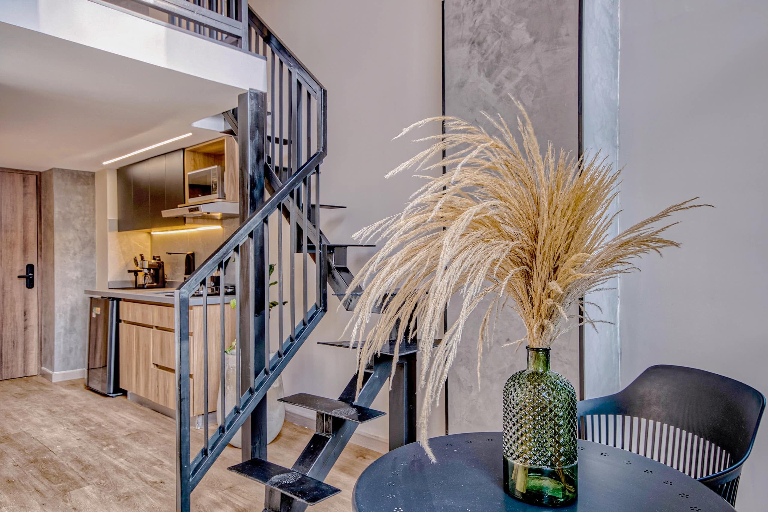 C201 | Stylish Duplex in Granada • Fast WiFi 500mb — foto 4