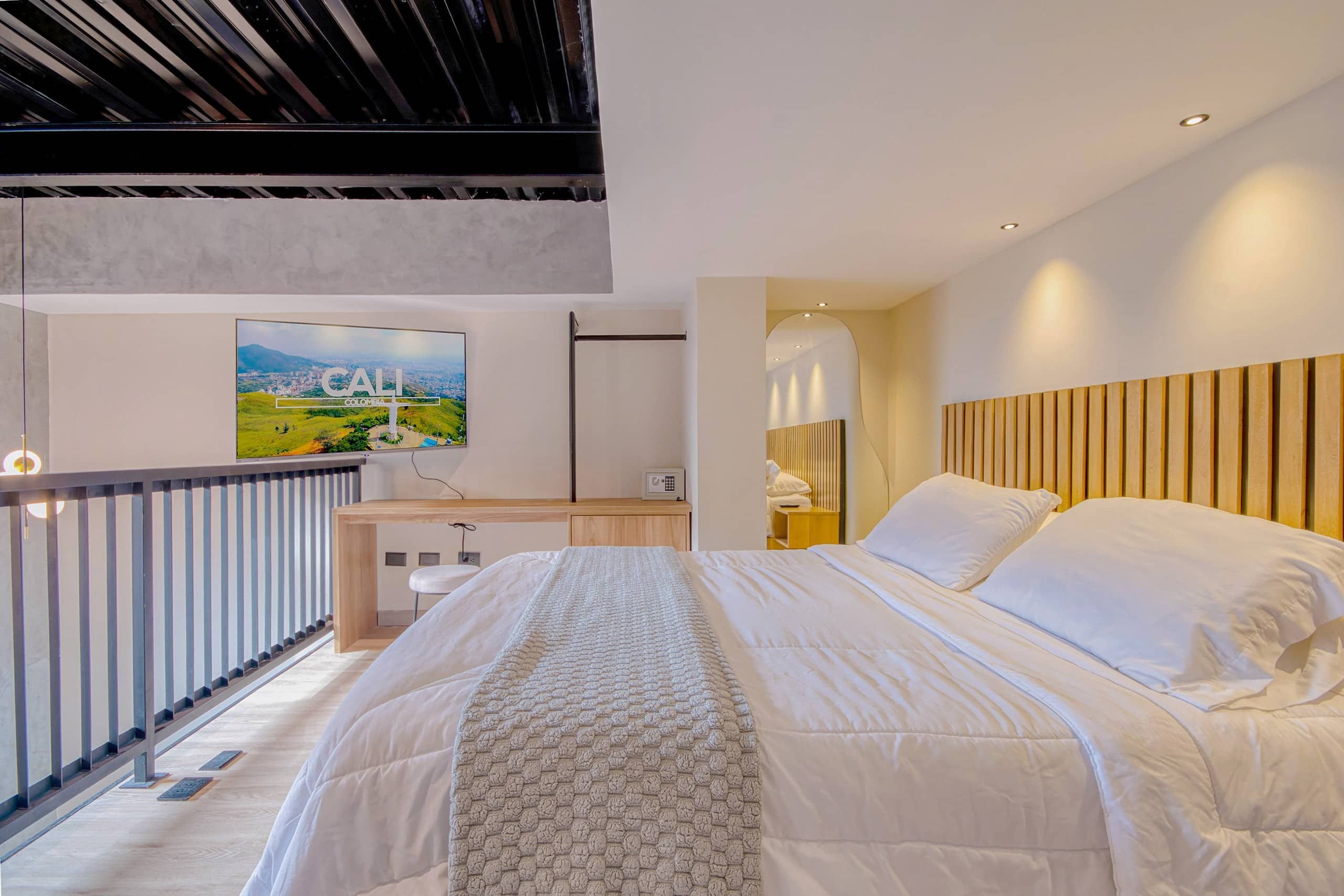 C201 | Stylish Duplex in Granada • Fast WiFi 500mb — foto 3