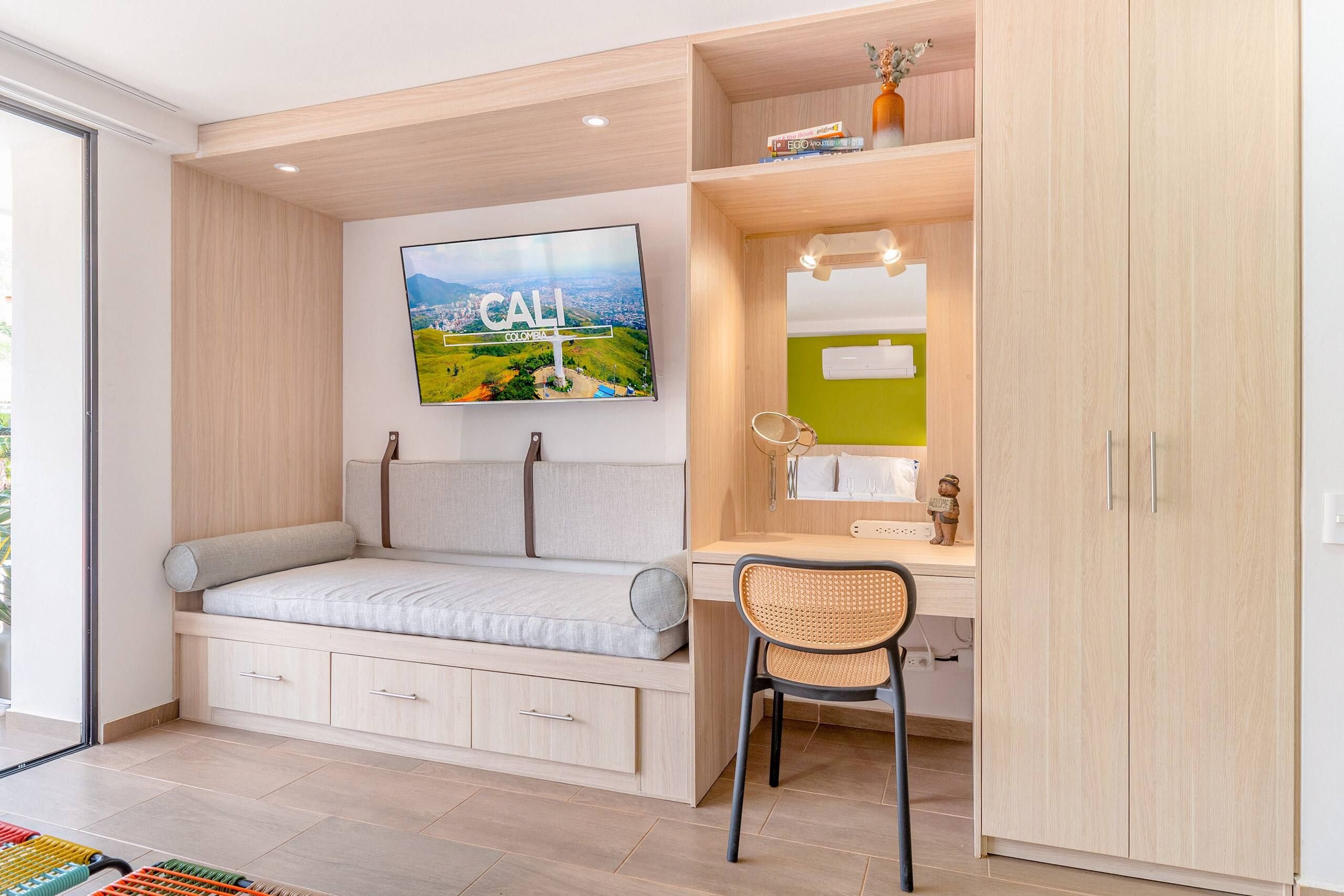 H401 | Loft boutique con Balcón | WIFI 5G + Cowork — foto 4