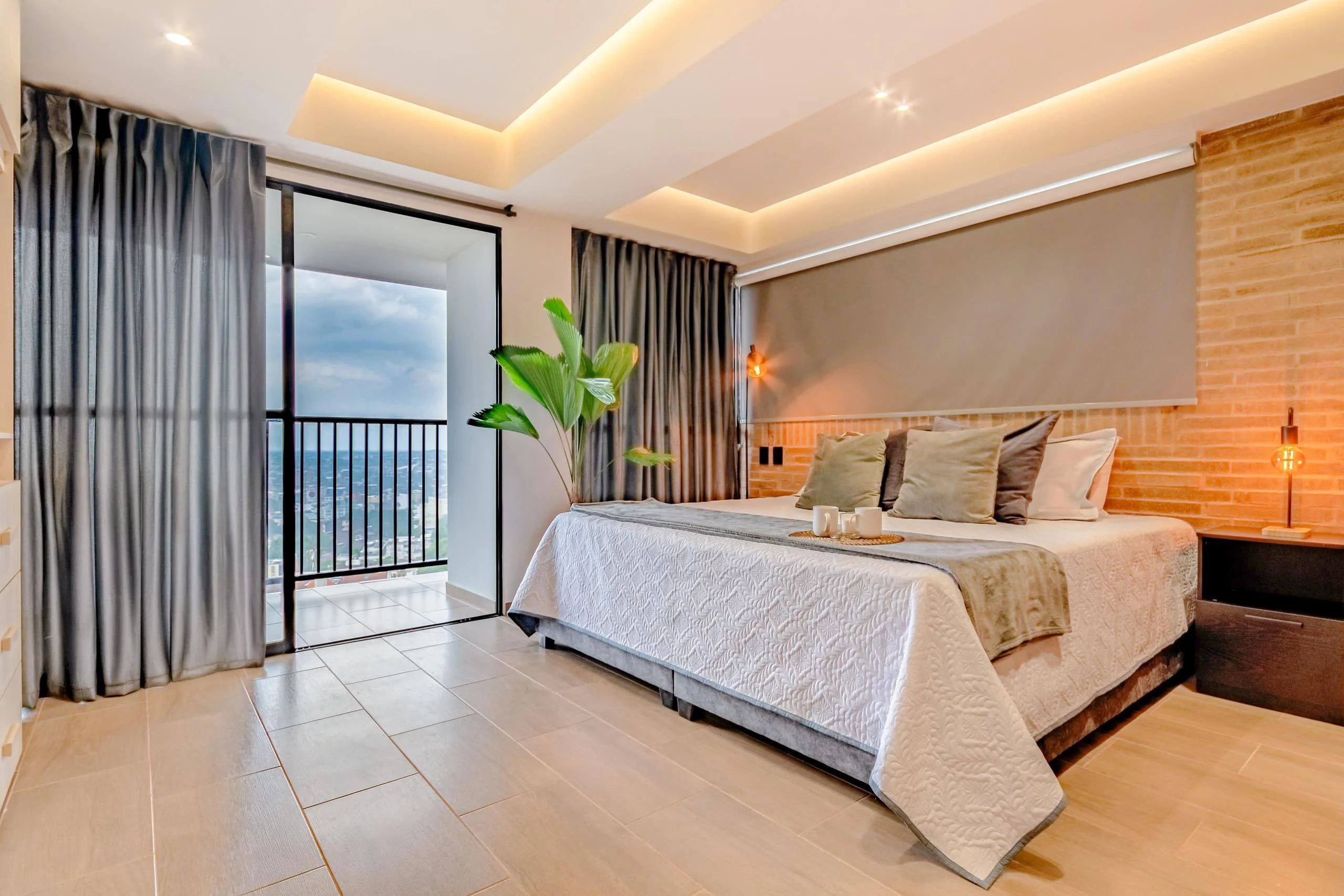 H703 | Loft de lujo con balcón y vista 180° a Cali — foto 2