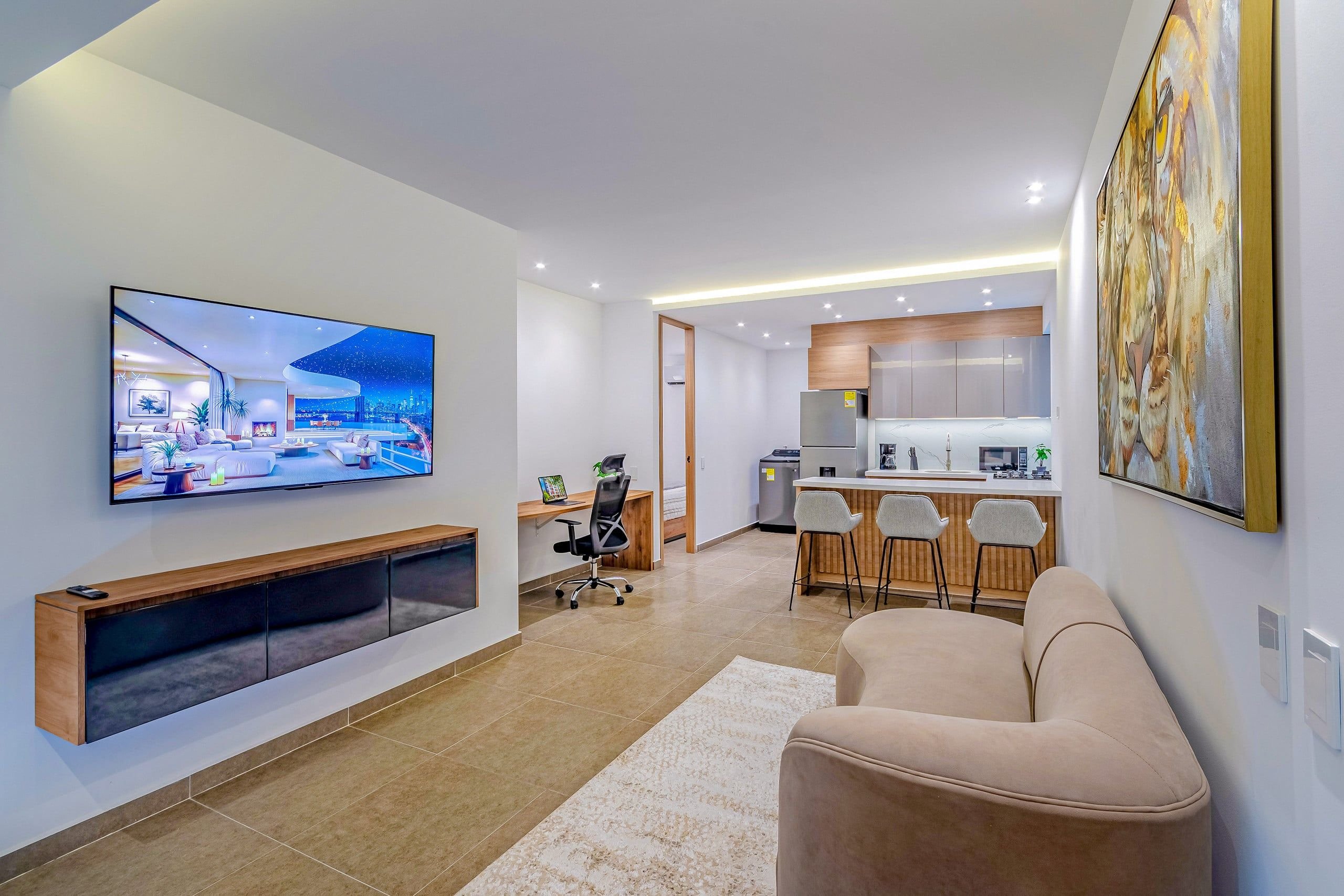 U204| Bright 2BR apt •WiFi 350mb• Walk to Stadium