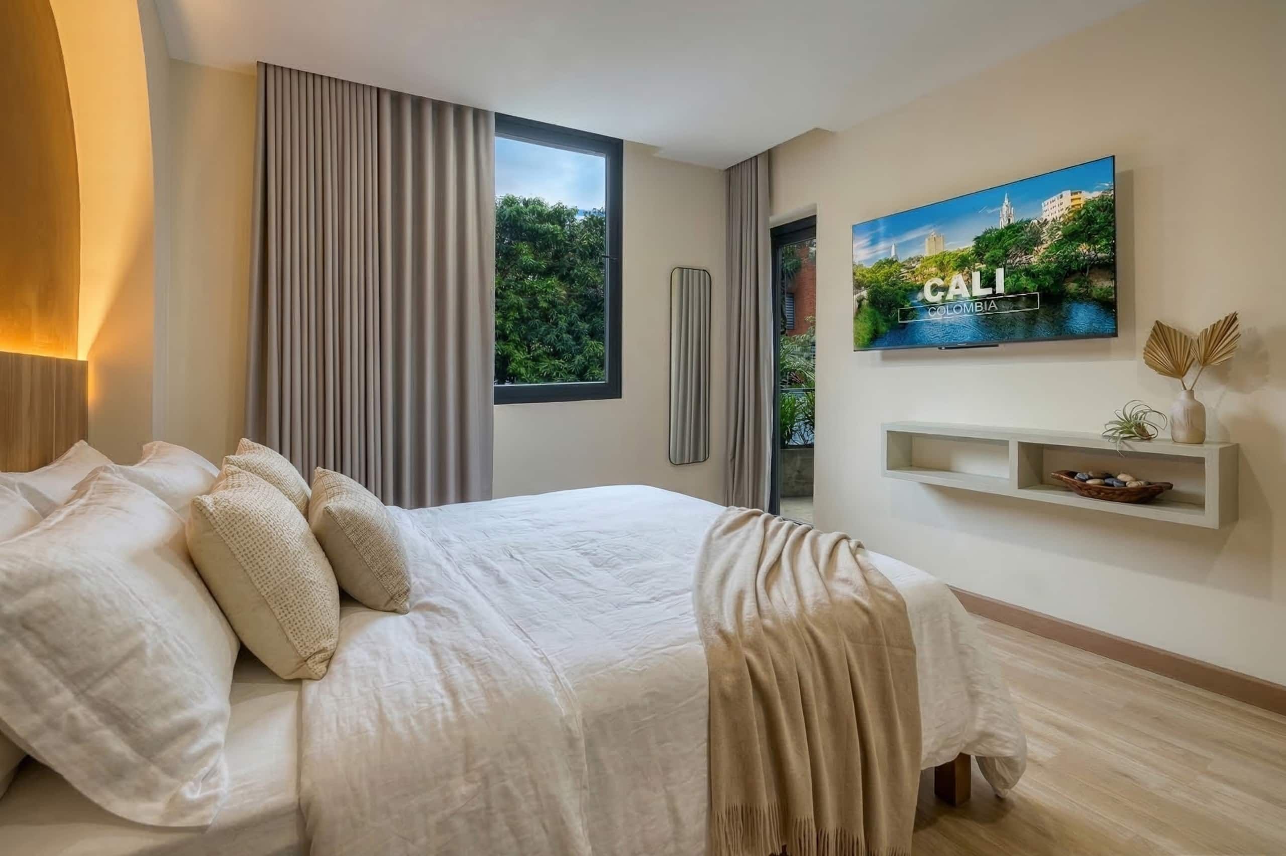P204 | Luxury suite + jacuzzi privado | zona top — foto 3