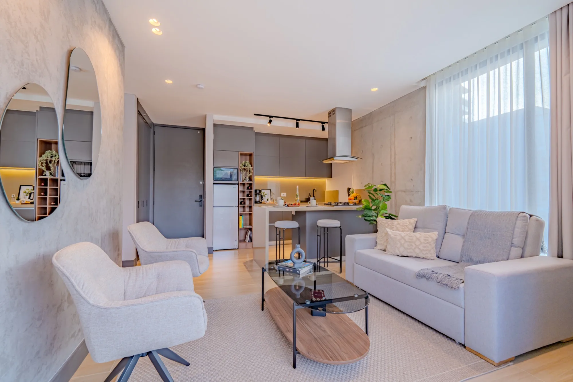 Espacio amoblado de Hostee ideal para arriendos por mes